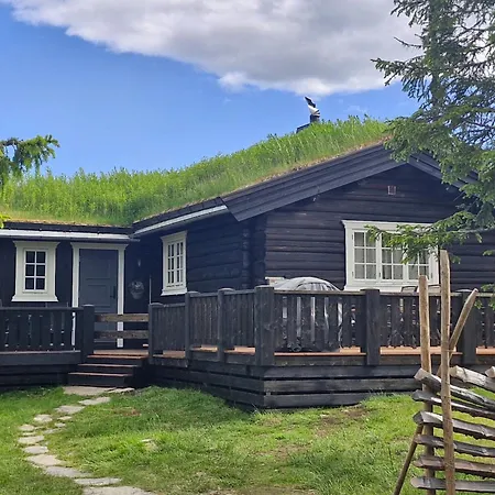Koselig Familiehytte Sentralt Pa Skeikampen Til Leie * Svingvoll