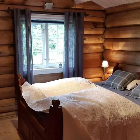 Koselig Familiehytte Sentralt Pa Skeikampen Til Leie Svingvoll